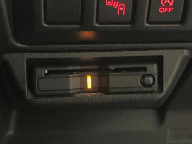 フォレスター Ｘ－ブレイク　純正ナビ　４ＷＤ　フロント・サイド・バックカメラ　衝突被害軽減システム　レーダークルーズ　禁煙車　電動リアゲート　全席シートヒーター　コーナーセンサー　スマートキー　ＬＥＤヘッド　ビルトインＥＴＣ（8枚目）