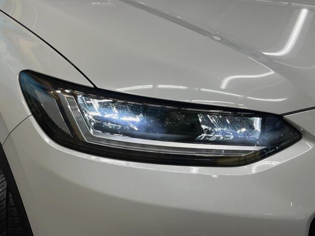 ＺＲ－Ｖ ｅ：ＨＥＶ　Ｘ　９インチホンダコネクトディスプレイ　全周囲カメラ　ホンダセンシング　レーダークルーズ　パワーバックドア　ＬＥＤヘッド　純正１８インチアルミ　デュアルオートエアコン　スマートキー　ＥＴＣビルトイン（12枚目）