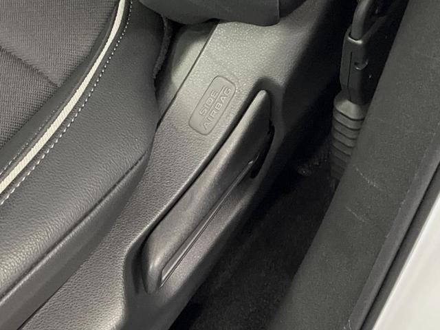 ＺＲ－Ｖ ｅ：ＨＥＶ　Ｘ　９インチホンダコネクトディスプレイ　全周囲カメラ　ホンダセンシング　レーダークルーズ　パワーバックドア　ＬＥＤヘッド　純正１８インチアルミ　デュアルオートエアコン　スマートキー　ＥＴＣビルトイン（22枚目）