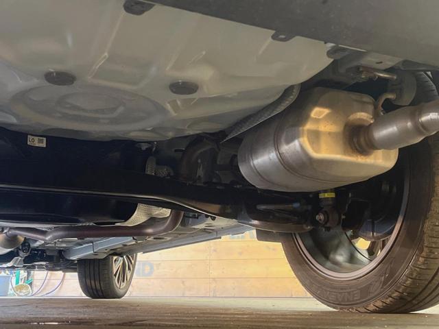 ヤリスクロス Ｚ　８型ディスプレイオーディオ　バックカメラ　セーフティセンス　レーダークルーズ　ブラインドスポットモニター　パワーシート　シートヒーター　１８インチ純正アルミ　ＬＥＤヘッド　ハーフレザーシート　ＥＴＣ（21枚目）