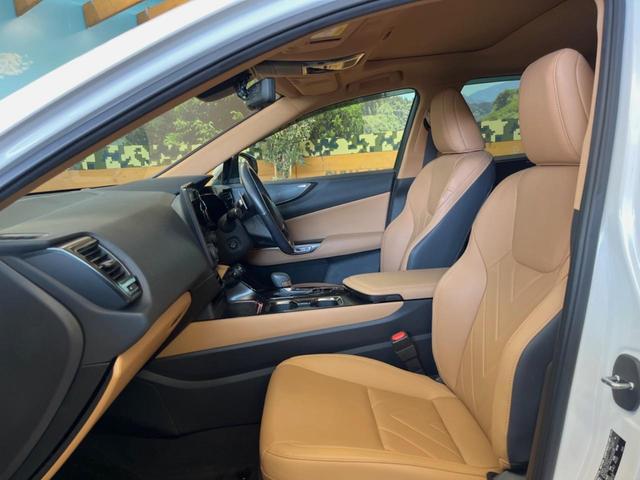 ＮＸ ＮＸ２５０　バージョンＬ　サンルーフ　１４型ディスプレイオーディオ　全周囲カメラ　レーダークルーズ　禁煙車　デジタルインナーミラー　ブラインドスポットモニター　ＥＴＣ　三眼ＬＥＤヘッド　シートベンチレーション　パワーバックドア（27枚目）