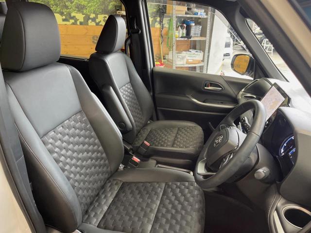ヴォクシー ハイブリッドS-Z 禁煙車 10.5インチディスプレイオーディオ 全周囲カメラ セーフティーセンス シートヒーター ハーフレザーシート 両側電動スライドドア 純正17インチアルミ パワーバックドア 三眼LEDヘッド(7枚目)