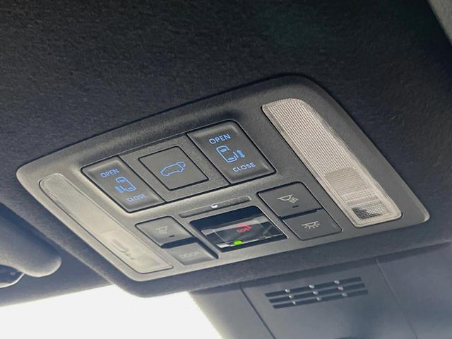 ヴォクシー ハイブリッドS-Z 禁煙車 10.5インチディスプレイオーディオ 全周囲カメラ セーフティーセンス シートヒーター ハーフレザーシート 両側電動スライドドア 純正17インチアルミ パワーバックドア 三眼LEDヘッド(31枚目)