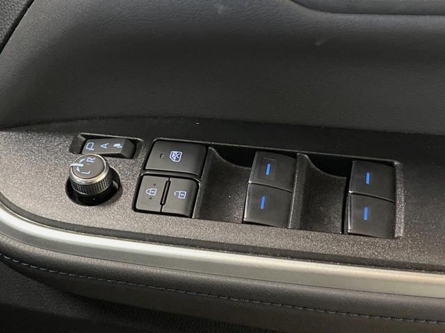 ヴォクシー ハイブリッドS-Z 禁煙車 10.5インチディスプレイオーディオ 全周囲カメラ セーフティーセンス シートヒーター ハーフレザーシート 両側電動スライドドア 純正17インチアルミ パワーバックドア 三眼LEDヘッド(33枚目)
