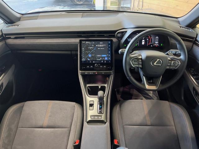 LBX クール 9.8インチディスプレイオーディオ 全周囲カメラ プリクラッシュセーフティ レーダークルーズ ハーフレザーシート ブラインドスポットモニター 純正18インチアルミ パワーバックドア LEDヘッド(2枚目)