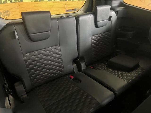 ヴォクシー ハイブリッドS-Z 10.5インチディスプレイオーディオ バックカメラ セーフティセンス レーダークルーズ 両側パワスラ ハーフレザーシート シートヒーター 純正17インチアルミ 三眼LEDヘッド スマートキー ETC(9枚目)