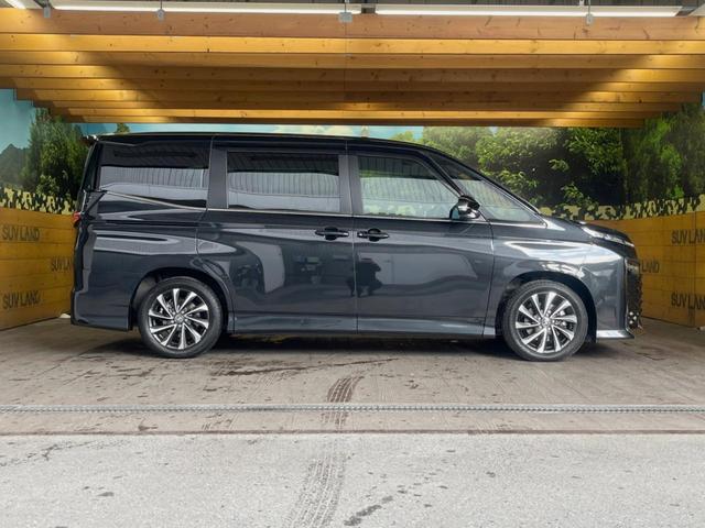 ヴォクシー ハイブリッドS-Z 10.5インチディスプレイオーディオ バックカメラ セーフティセンス レーダークルーズ 両側パワスラ ハーフレザーシート シートヒーター 純正17インチアルミ 三眼LEDヘッド スマートキー ETC(53枚目)