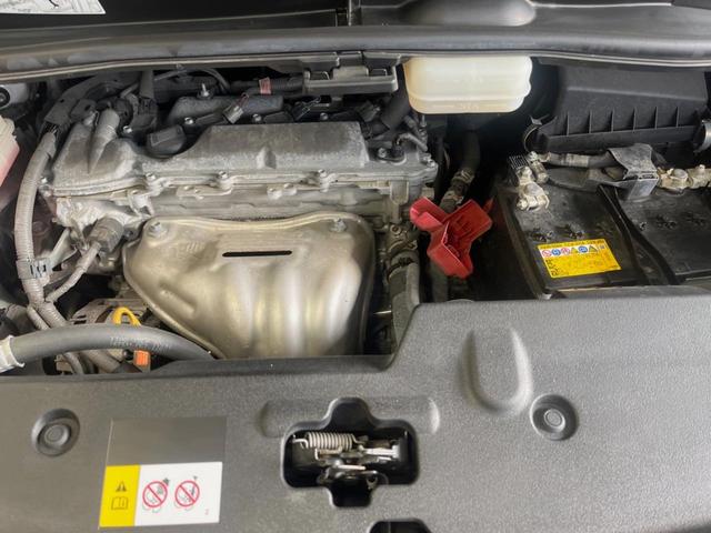 アルファード ２．５Ｓ　Ｃパッケージ　禁煙車　９インチディスプレイオーディオ　バックカメラ　１２．１インチフリップ　レーダークルーズ　ブラインドスポットモニター　セーフティセンス　ウッドコンビステアリング　合皮シート　１８インチアルミ（19枚目）