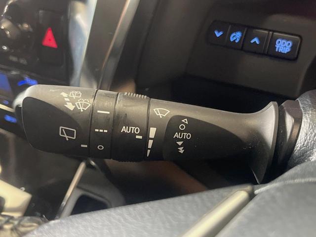 アルファード ２．５Ｓ　Ｃパッケージ　禁煙車　９インチディスプレイオーディオ　バックカメラ　１２．１インチフリップ　レーダークルーズ　ブラインドスポットモニター　セーフティセンス　ウッドコンビステアリング　合皮シート　１８インチアルミ（43枚目）