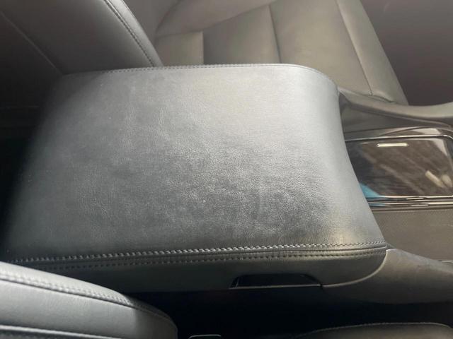 アルファード ２．５Ｓ　Ｃパッケージ　禁煙車　９インチディスプレイオーディオ　バックカメラ　１２．１インチフリップ　レーダークルーズ　ブラインドスポットモニター　セーフティセンス　ウッドコンビステアリング　合皮シート　１８インチアルミ（55枚目）