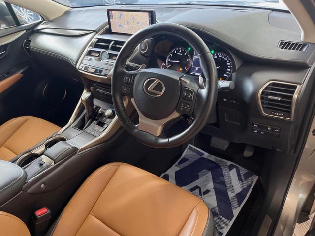 ＮＸ ＮＸ３００　Ｉパッケージ　禁煙車　純正１０．３インチメーカーナビ　全周囲カメラ　プリクラッシュセーフティ　レーダークルーズ　ブラインドスポットモニター　パワーバックドア　シートヒーター　三眼ＬＥＤヘッドランプ　シートヒーター（31枚目）