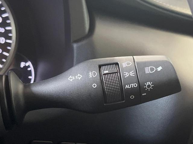 ＮＸ ＮＸ３００　Ｉパッケージ　禁煙車　純正１０．３インチメーカーナビ　全周囲カメラ　プリクラッシュセーフティ　レーダークルーズ　ブラインドスポットモニター　パワーバックドア　シートヒーター　三眼ＬＥＤヘッドランプ　シートヒーター（39枚目）