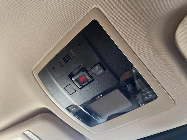 ＮＸ ＮＸ３００　Ｉパッケージ　禁煙車　純正１０．３インチメーカーナビ　全周囲カメラ　プリクラッシュセーフティ　レーダークルーズ　ブラインドスポットモニター　パワーバックドア　シートヒーター　三眼ＬＥＤヘッドランプ　シートヒーター（42枚目）