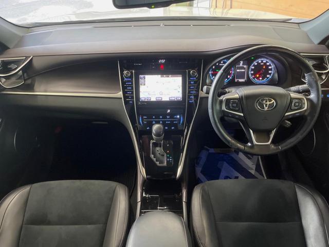 ハリアー プレミアム アドバンスドパッケージ スタイルモーヴ 純正エアロ 8インチメーカーナビ 全周囲カメラ プリクラッシュセーフティ レーダークルーズ JBLサウンド メモリー機能付パワーシート シートヒーター パワーバックドア LEDヘッド 18インチアルミ(2枚目)