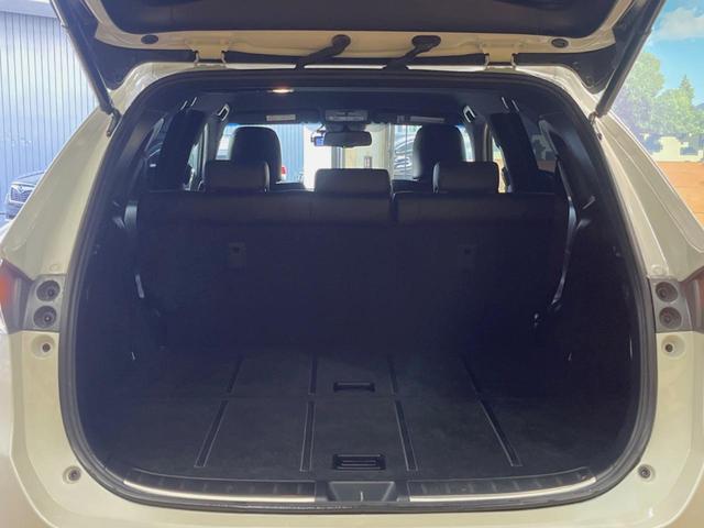 ハリアー プレミアム アドバンスドパッケージ スタイルモーヴ 純正エアロ 8インチメーカーナビ 全周囲カメラ プリクラッシュセーフティ レーダークルーズ JBLサウンド メモリー機能付パワーシート シートヒーター パワーバックドア LEDヘッド 18インチアルミ(10枚目)