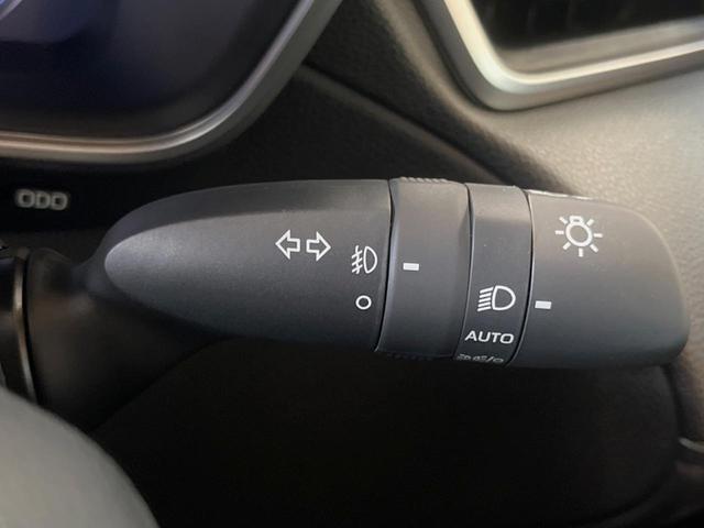 カローラクロス ハイブリッド Z 登録済未使用車 ガラスルーフ 10.5型ディスプレイオーディオ 全周囲カメラ レーダークルーズ ブラインドスポットモニター パワーバックドア シートベンチレーション ETC パワーシート LEDヘッド(39枚目)