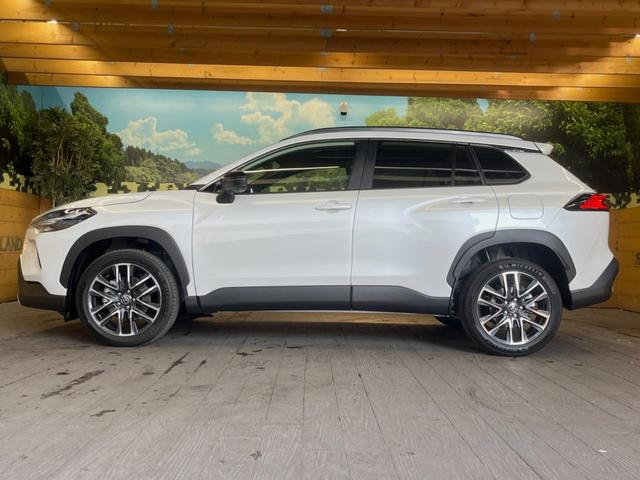 カローラクロス ハイブリッド Z 登録済未使用車 ガラスルーフ 10.5型ディスプレイオーディオ 全周囲カメラ レーダークルーズ ブラインドスポットモニター パワーバックドア シートベンチレーション ETC パワーシート LEDヘッド(49枚目)