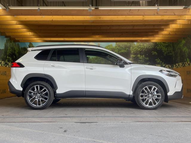 カローラクロス ハイブリッド Z 登録済未使用車 ガラスルーフ 10.5型ディスプレイオーディオ 全周囲カメラ レーダークルーズ ブラインドスポットモニター パワーバックドア シートベンチレーション ETC パワーシート LEDヘッド(50枚目)