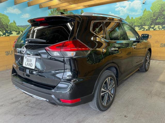 エクストレイル ２０Ｘｉ　純正９インチナビ　全周囲カメラ　プロパイロット　エマージェンシーブレーキ　デジタルインナーミラー　フリップダウン　パワーバックドア　ＬＥＤヘッド　全席シートヒーター　オートブレーキホールド　ＥＴＣ（17枚目）