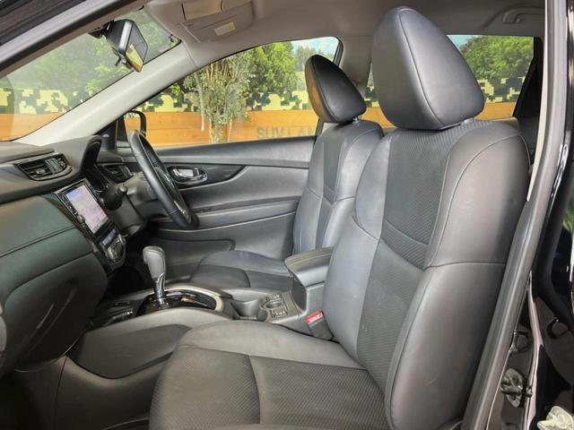 エクストレイル ２０Ｘｉ　純正９インチナビ　全周囲カメラ　プロパイロット　エマージェンシーブレーキ　デジタルインナーミラー　フリップダウン　パワーバックドア　ＬＥＤヘッド　全席シートヒーター　オートブレーキホールド　ＥＴＣ（24枚目）