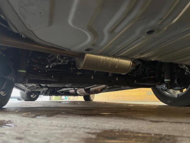 セレナ ｅ－パワー　ハイウェイスターＶ　純正９インチナビ　バックカメラ　プロパイロット　インテリジェントエマージェンシーブレーキ　ブラインドスポットモニター　ハンズフリーパワースライドドア　ＬＥＤヘッド　純正１６インチアルミ　ＥＴＣ（21枚目）