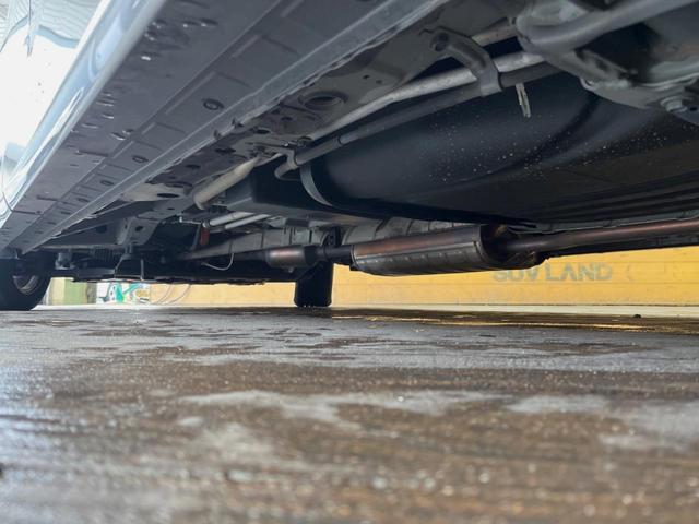 セレナ ｅ－パワー　ハイウェイスターＶ　純正９インチナビ　バックカメラ　プロパイロット　インテリジェントエマージェンシーブレーキ　ブラインドスポットモニター　ハンズフリーパワースライドドア　ＬＥＤヘッド　純正１６インチアルミ　ＥＴＣ（26枚目）