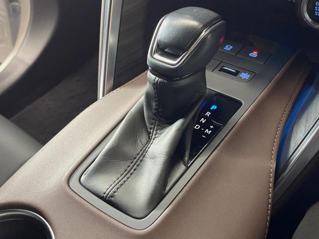 ハリアー G 8インチディスプレイオーディオ バックカメラ セーフティセンス レーダークルーズ パワーバックドア デジタルインナーミラー LEDヘッド 18インチアルミ パワーシート ハーフレザーシート ETC(44枚目)