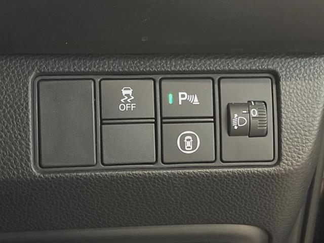 ヴェゼル e:HEV X 9インチホンダコネクトディスプレイ バックカメラ ホンダセンシング レーダークルーズ オートブレーキホールド 純正16インチアルミ コーナーセンサー LEDヘッド オートエアコン スマートキー ETC(7枚目)