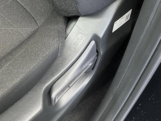 ヴェゼル e:HEV X 9インチホンダコネクトディスプレイ バックカメラ ホンダセンシング レーダークルーズ オートブレーキホールド 純正16インチアルミ コーナーセンサー LEDヘッド オートエアコン スマートキー ETC(22枚目)