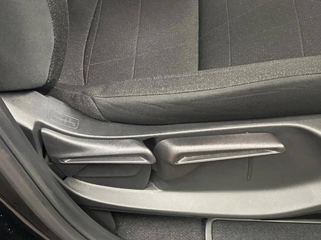 ヴェゼル e:HEV X 9インチホンダコネクトディスプレイ バックカメラ ホンダセンシング レーダークルーズ オートブレーキホールド 純正16インチアルミ コーナーセンサー LEDヘッド オートエアコン スマートキー ETC(29枚目)