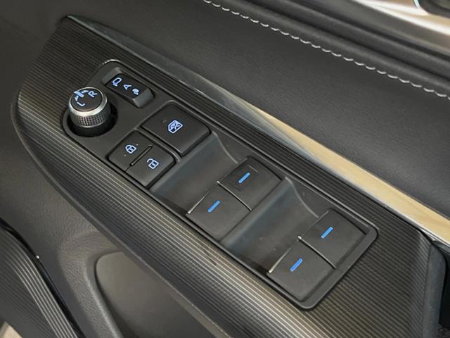 ハリアー Ｚ　１２．３インチメーカーナビ　全周囲カメラ　セーフティセンス　レーダークルーズ　ブラインドスポットモニター　デジタルインナーミラー　ハンズフリーパワーバックドア　ＬＥＤヘッド　１９インチアルミ　ＥＴＣ（29枚目）