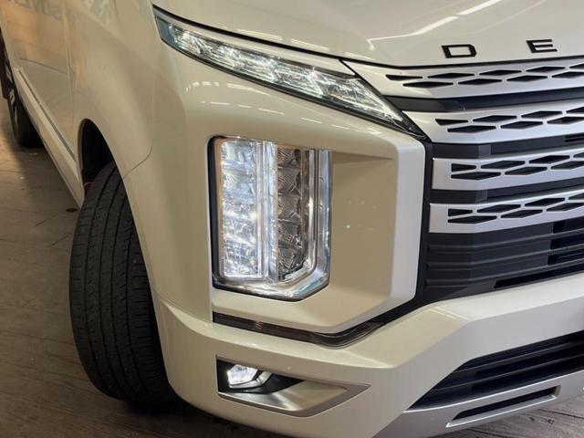 デリカＤ：５ Ｐ　純正１０インチナビ　全周囲カメラ　ｅアシスト　レーダークルーズ　電動サイドステップ　フリップダウン　両側パワスラ　パワーバックドア　ＬＥＤヘッド　パワーシート　シートヒーター　純正１８インチアルミ（13枚目）