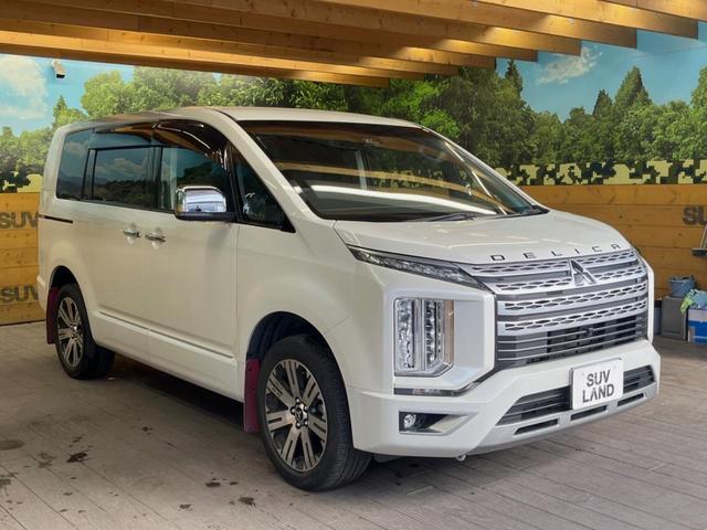 デリカＤ：５ Ｐ　純正１０インチナビ　全周囲カメラ　ｅアシスト　レーダークルーズ　電動サイドステップ　フリップダウン　両側パワスラ　パワーバックドア　ＬＥＤヘッド　パワーシート　シートヒーター　純正１８インチアルミ（17枚目）