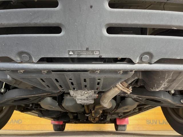 デリカＤ：５ Ｐ　純正１０インチナビ　全周囲カメラ　ｅアシスト　レーダークルーズ　電動サイドステップ　フリップダウン　両側パワスラ　パワーバックドア　ＬＥＤヘッド　パワーシート　シートヒーター　純正１８インチアルミ（20枚目）