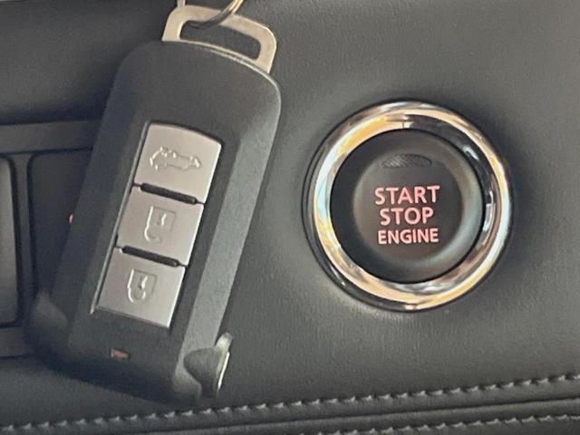 デリカＤ：５ Ｐ　純正１０インチナビ　全周囲カメラ　ｅアシスト　レーダークルーズ　電動サイドステップ　フリップダウン　両側パワスラ　パワーバックドア　ＬＥＤヘッド　パワーシート　シートヒーター　純正１８インチアルミ（38枚目）