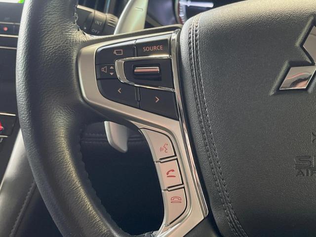 デリカＤ：５ Ｐ　純正１０インチナビ　全周囲カメラ　ｅアシスト　レーダークルーズ　電動サイドステップ　フリップダウン　両側パワスラ　パワーバックドア　ＬＥＤヘッド　パワーシート　シートヒーター　純正１８インチアルミ（43枚目）