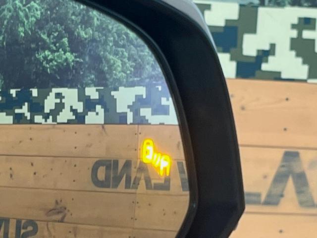 ＲＡＶ４ ハイブリッドＧ　パノラマサンルーフ　９インチディスプレイオーディオ　全周囲カメラ　セーフティセンス　レーダークルーズ　ブラインドスポットモニター　パワーバックドア　ＬＥＤヘッド　純正１８インチアルミ　スマートキー（7枚目）