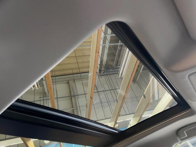 ＲＡＶ４ ハイブリッドＧ　パノラマサンルーフ　９インチディスプレイオーディオ　全周囲カメラ　セーフティセンス　レーダークルーズ　ブラインドスポットモニター　パワーバックドア　ＬＥＤヘッド　純正１８インチアルミ　スマートキー（35枚目）