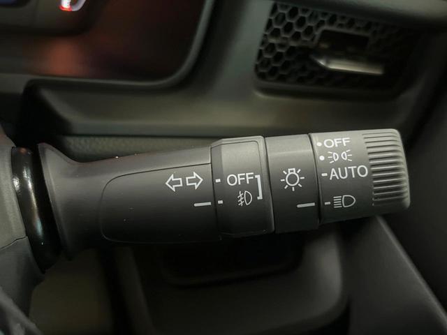 ステップワゴン ｅ：ＨＥＶスパーダ　登録済未使用車　ホンダセンシング　レーダークルーズ　両側パワスラ　ブラインドスポットモニター　パワーバックドア　シーケンシャルターンランプ　ハーフレザーシート　シートヒーター　純正１６インチアルミ（39枚目）