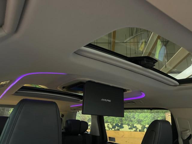 ヴェルファイア ２．５Ｚ　Ｇエディション　サンルーフ　ＢＩＧ－Ｘ１１型ナビ　バックカメラ　セーフティセンス　レーダークルーズ　フリップダウン　両側パワスラ　合皮シート　シートベンチレーション　ＬＥＤヘッド　１８インチアルミ　電動オットマン（3枚目）