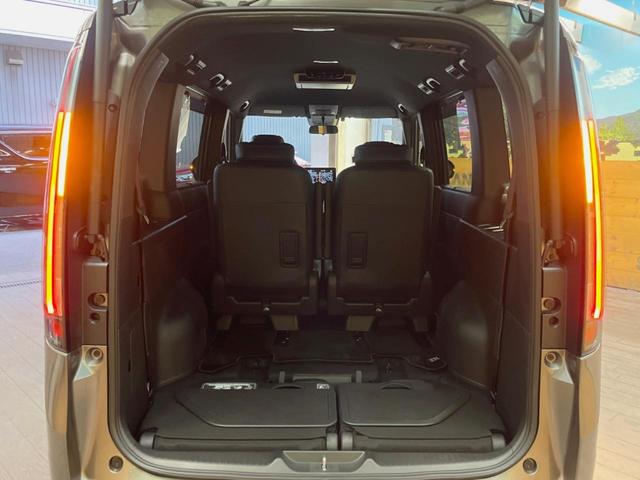 ステップワゴン e:HEVスパーダ 純正9型ナビ バックカメラ フリップダウンモニター レーダークルーズ 禁煙車 両側電動スライドドア ブラインドスポットモニター シートヒーター パワーバックドア ETC LEDヘッド オットマン(12枚目)