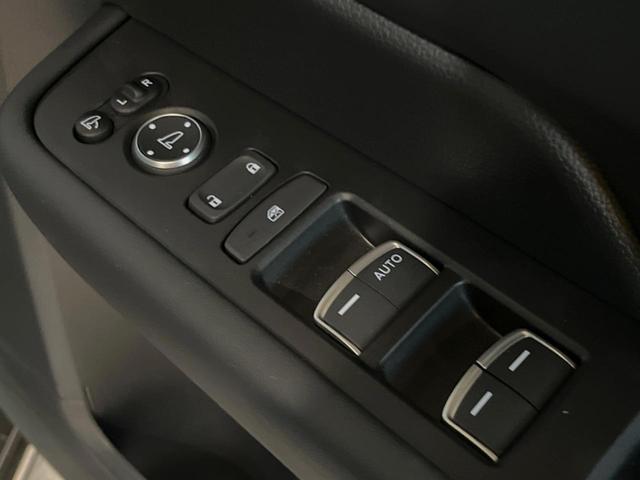 ステップワゴン e:HEVスパーダ 純正9型ナビ バックカメラ フリップダウンモニター レーダークルーズ 禁煙車 両側電動スライドドア ブラインドスポットモニター シートヒーター パワーバックドア ETC LEDヘッド オットマン(30枚目)