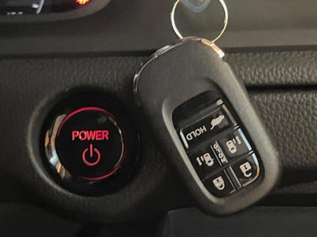 ステップワゴン e:HEVスパーダ 純正9型ナビ バックカメラ フリップダウンモニター レーダークルーズ 禁煙車 両側電動スライドドア ブラインドスポットモニター シートヒーター パワーバックドア ETC LEDヘッド オットマン(39枚目)