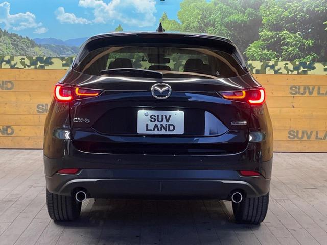 ＣＸ－５ ＸＤ　ブラックトーンエディション　禁煙車　１０．２５インチマツダコネクトナビ　全周囲カメラ　衝突軽減　レーダークルーズ　メモリー機能付きパワーシート　パワーバックドア　ハーフレザーシート　純正１９インチアルミ　デュアルオートエアコン（15枚目）