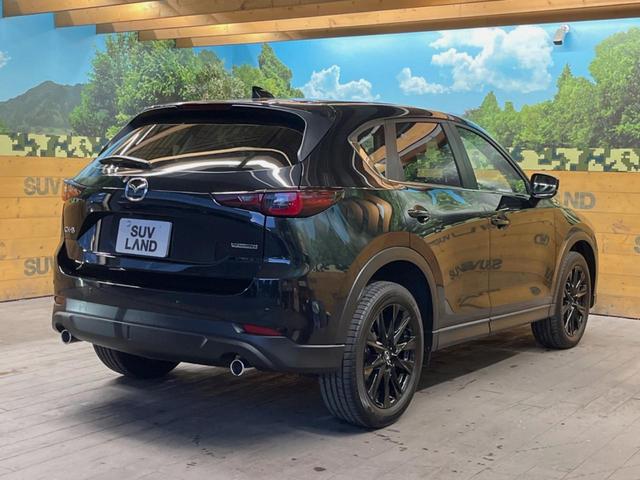 ＣＸ－５ ＸＤ　ブラックトーンエディション　禁煙車　１０．２５インチマツダコネクトナビ　全周囲カメラ　衝突軽減　レーダークルーズ　メモリー機能付きパワーシート　パワーバックドア　ハーフレザーシート　純正１９インチアルミ　デュアルオートエアコン（17枚目）