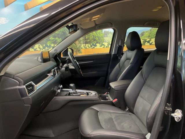 ＣＸ－５ ＸＤ　ブラックトーンエディション　禁煙車　１０．２５インチマツダコネクトナビ　全周囲カメラ　衝突軽減　レーダークルーズ　メモリー機能付きパワーシート　パワーバックドア　ハーフレザーシート　純正１９インチアルミ　デュアルオートエアコン（21枚目）