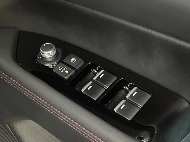 ＣＸ－５ ＸＤ　ブラックトーンエディション　禁煙車　１０．２５インチマツダコネクトナビ　全周囲カメラ　衝突軽減　レーダークルーズ　メモリー機能付きパワーシート　パワーバックドア　ハーフレザーシート　純正１９インチアルミ　デュアルオートエアコン（29枚目）