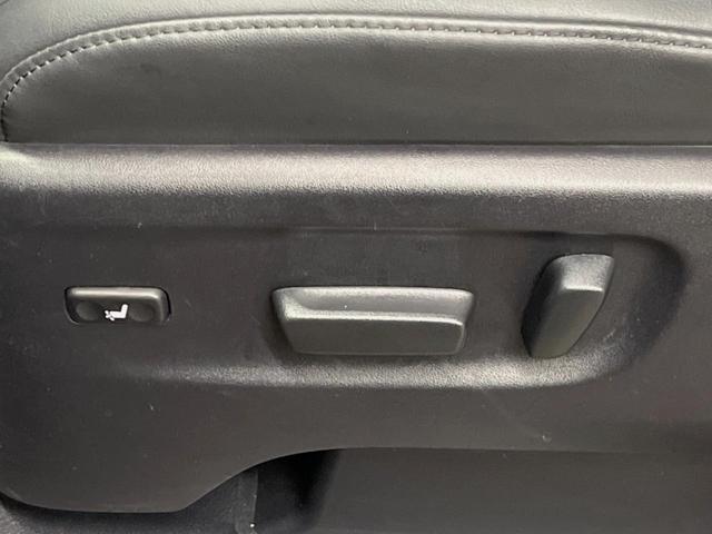 アルファード ２．５Ｓ　Ｃパッケージ　９インチディスプレイオーディオ　バックカメラ　セーフティセンス　レーダークルーズ　両側パワスラ　合皮シート　フリップダウン　シートベンチレーション　シーケンシャルターンランプ　１８インチアルミ　ＥＴＣ（22枚目）