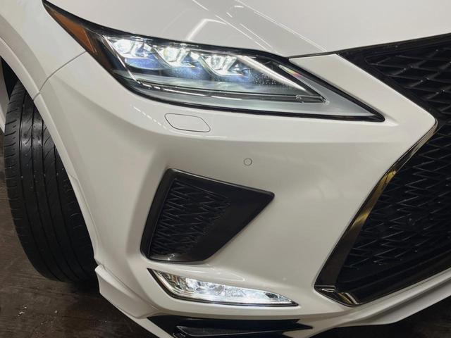 �y�O��k�d�c�w�b�h���C�g�z�X�^�C���b�V���Ȍ����ڂ̎O��k�d�c�w�b�h���C�g�𑕔���X�^�C�������łȂ��A��Ԃ̑��s�����E�ǍD�ň��S���Ă���肢�������܂��B