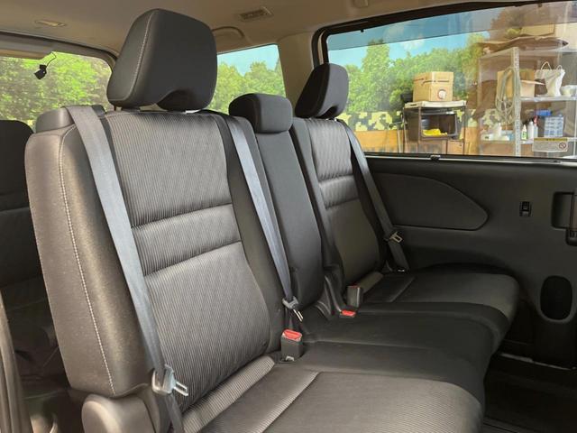 セレナ ハイウェイスターＶ　純正１０型ナビ　禁煙車　全周囲カメラ　プロパイロット　衝突被害軽減システム　レーダークルーズ　コーナーセンサー　両側電動スライドドア　スマートキー　ＬＥＤヘッド　ビルトインＥＴＣ　純正１６インチアルミ（9枚目）